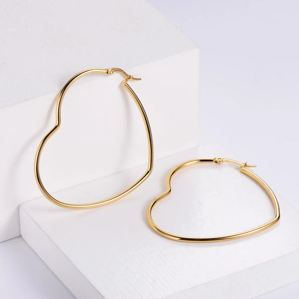 Heartline Curve Hoop Earrings