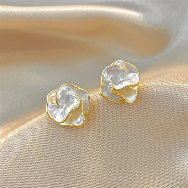 Pearl Whisper Studs